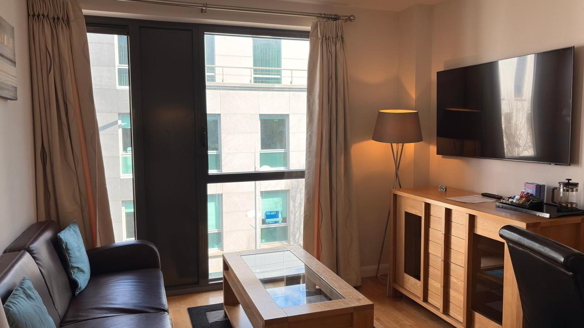 One Bedroom Apartment Town View