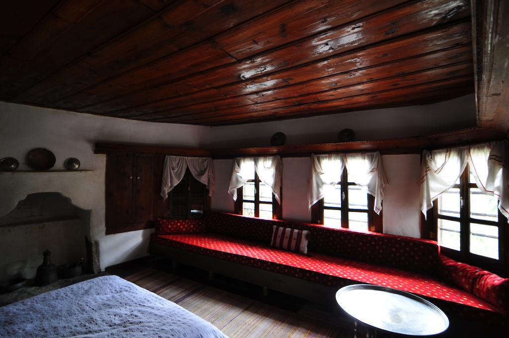 Double or Twin Room (2 Adults + 1 Child),176632098:JPEG