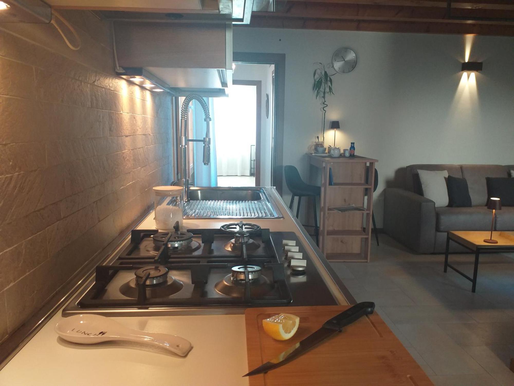 Suite Apartment,1769933279:JPEG