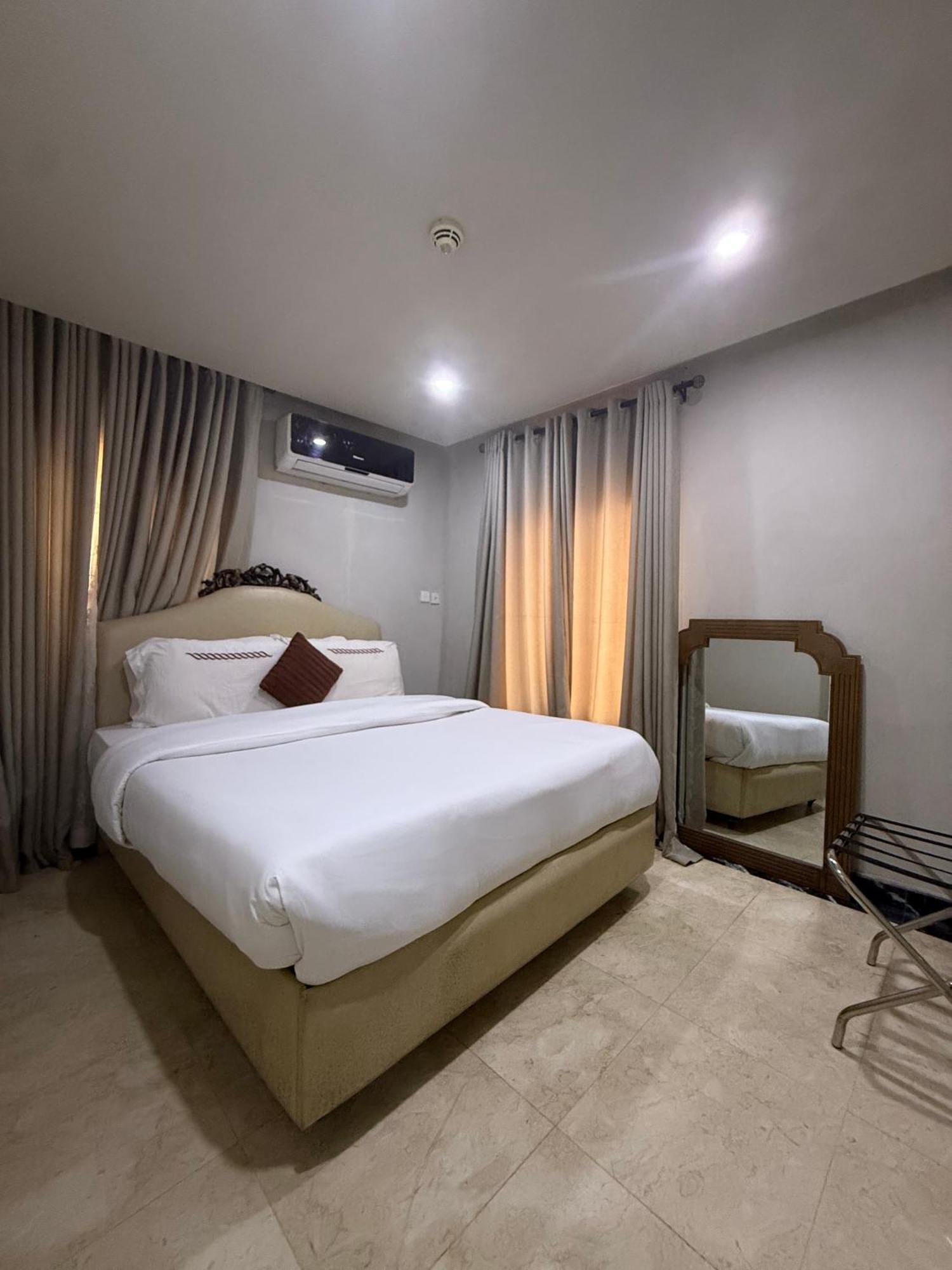 Presidential Suite