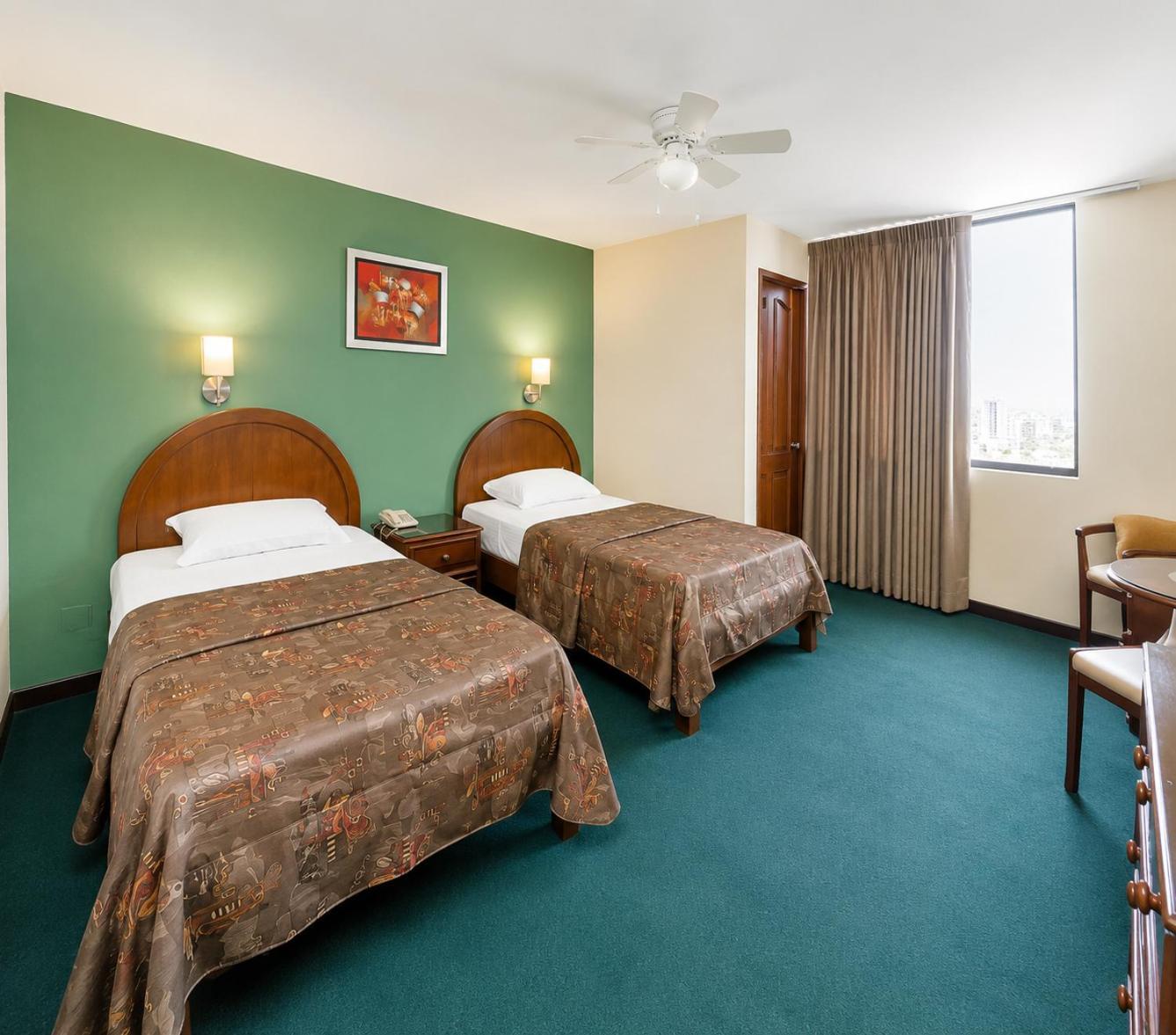 Double or Twin Room Private Bathroom