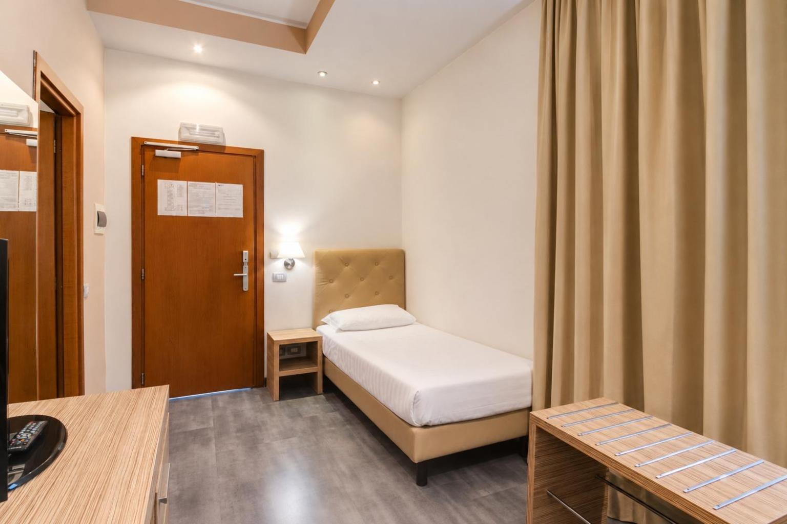 Compact Room