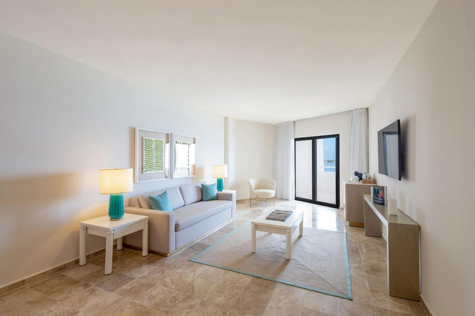 Melia Suite Garden View Balcony