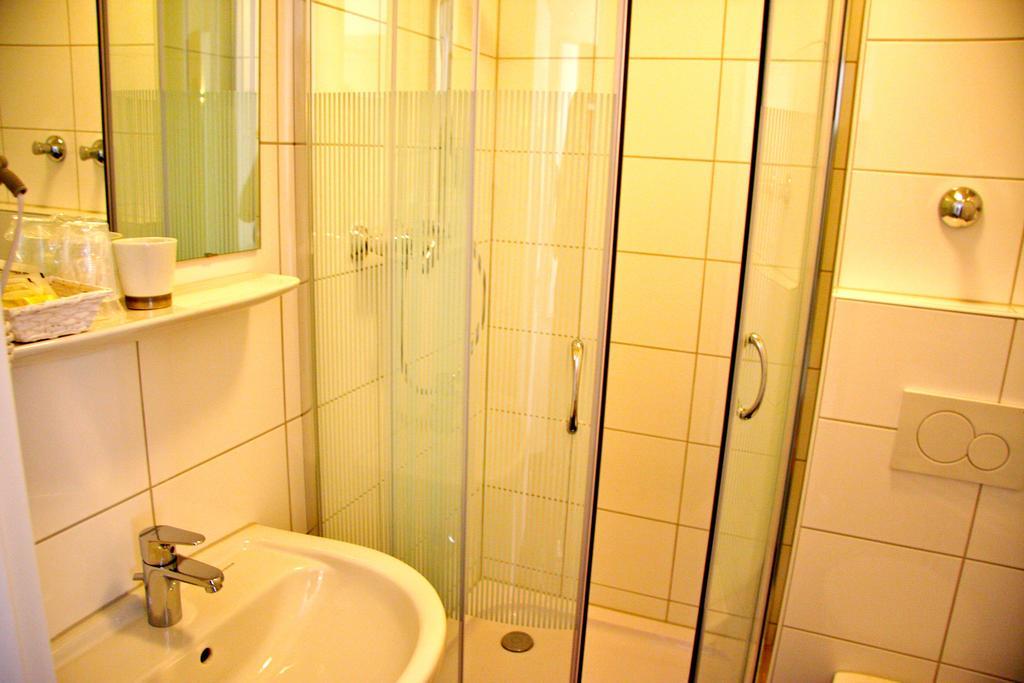 Zimmer mit Queensize-Bett – Nichtraucher