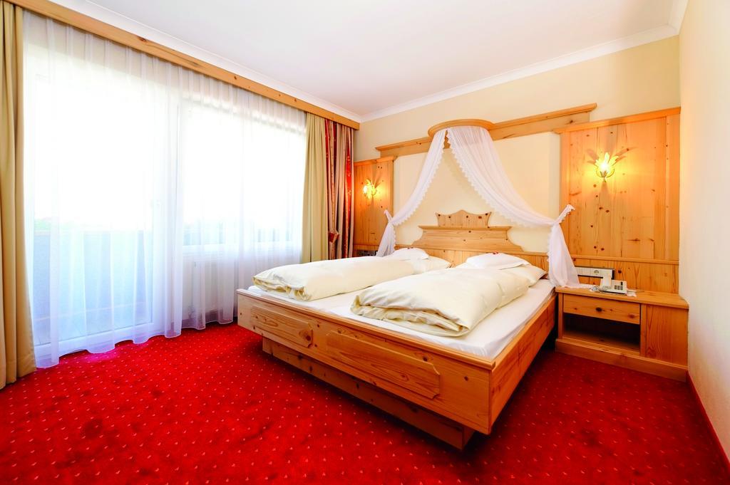 Junior Suite with Balcony
