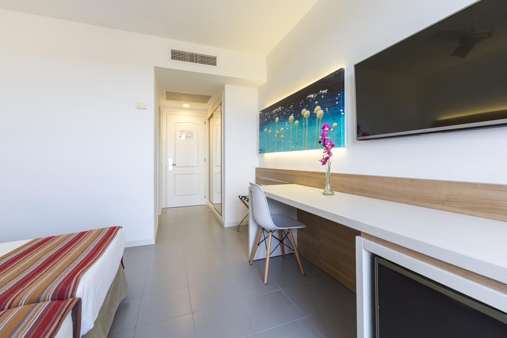 Chambre Double - Vue sur Mer (3 Adultes)
