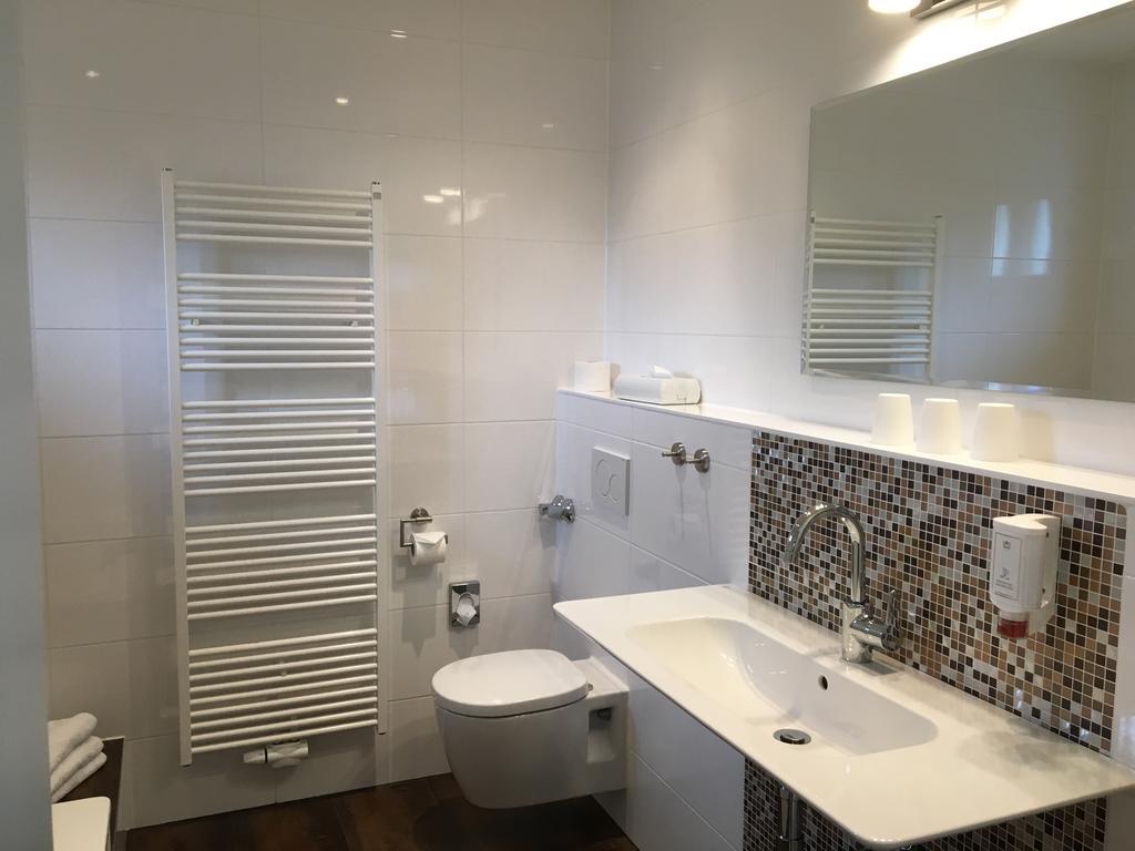 Studio with Terrace,264165269:JPEG