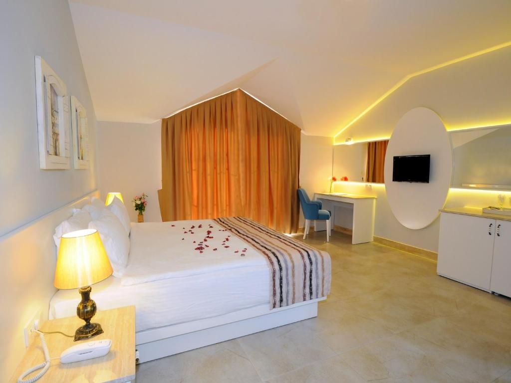 Deluxe Double Room,38234251:JPEG
