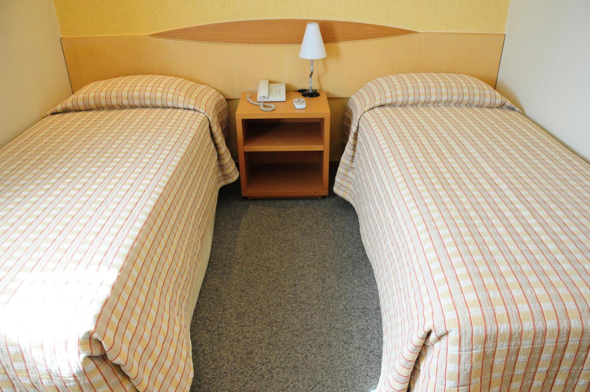Suite con 2 camas individuales