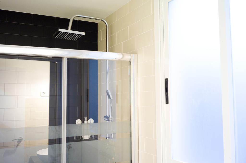 Double Room with Shared Bathroom,422450145:JPEG