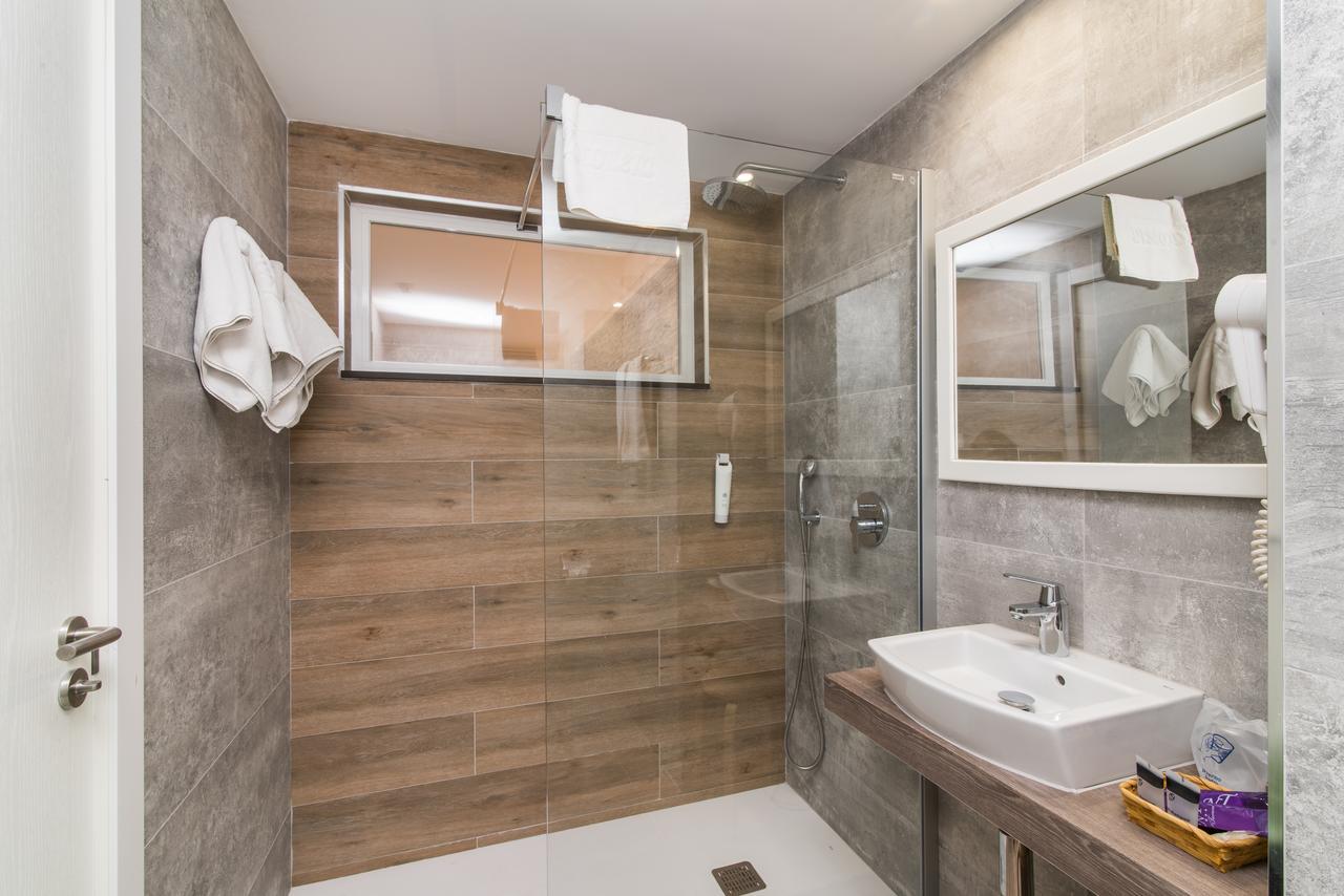 Chambre Double - Vue sur Mer