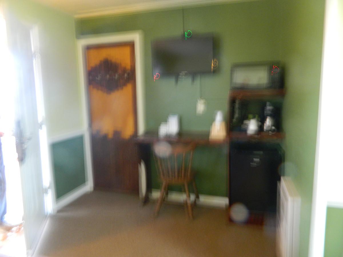 Economy Quadruple Room