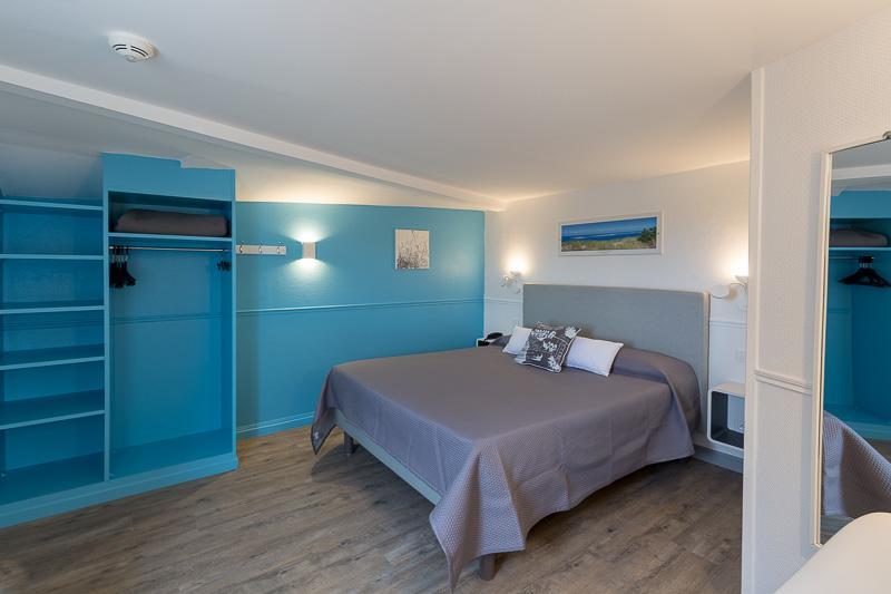 Grande Chambre Double avec Climatisation