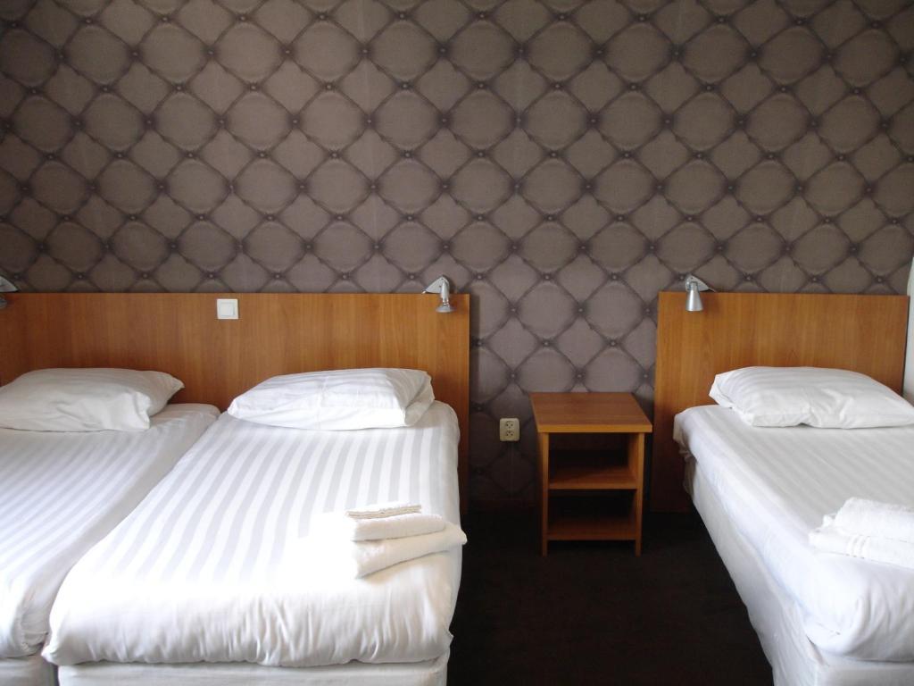 Dreibettzimmer