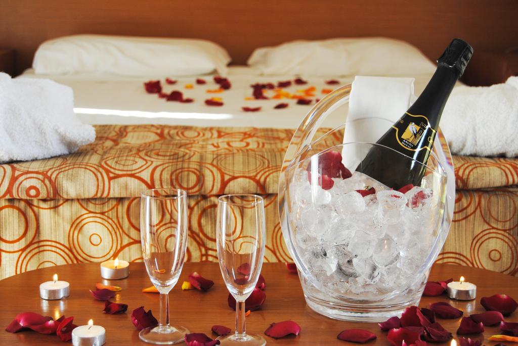 Romantic Room
