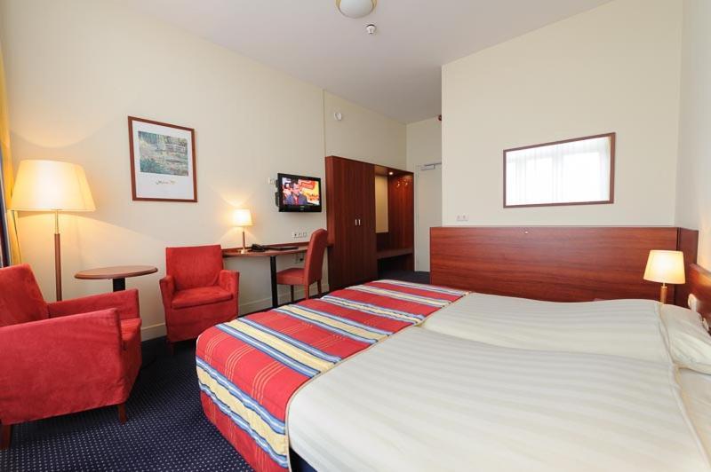 Comfort Twin Room with Bath