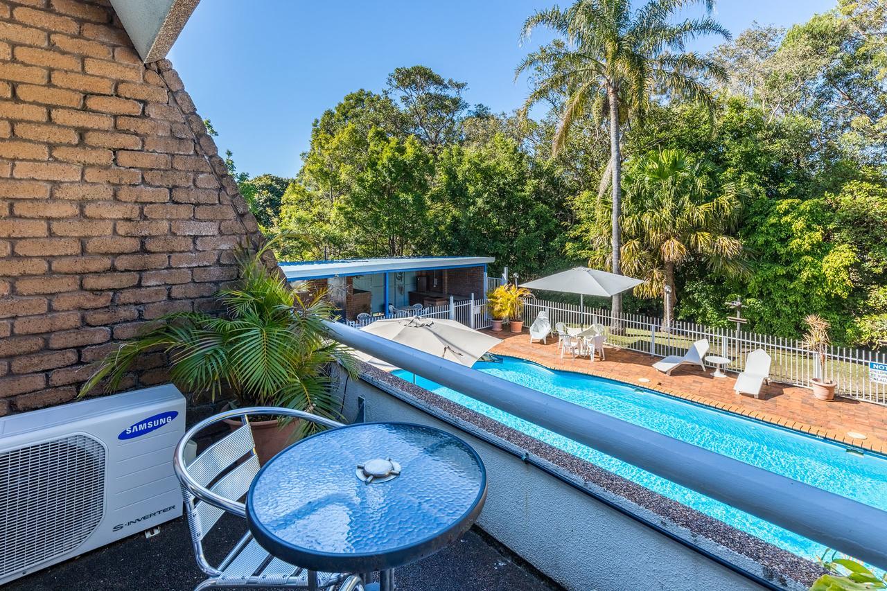 Twin Room with Pool View (Upper Floor)