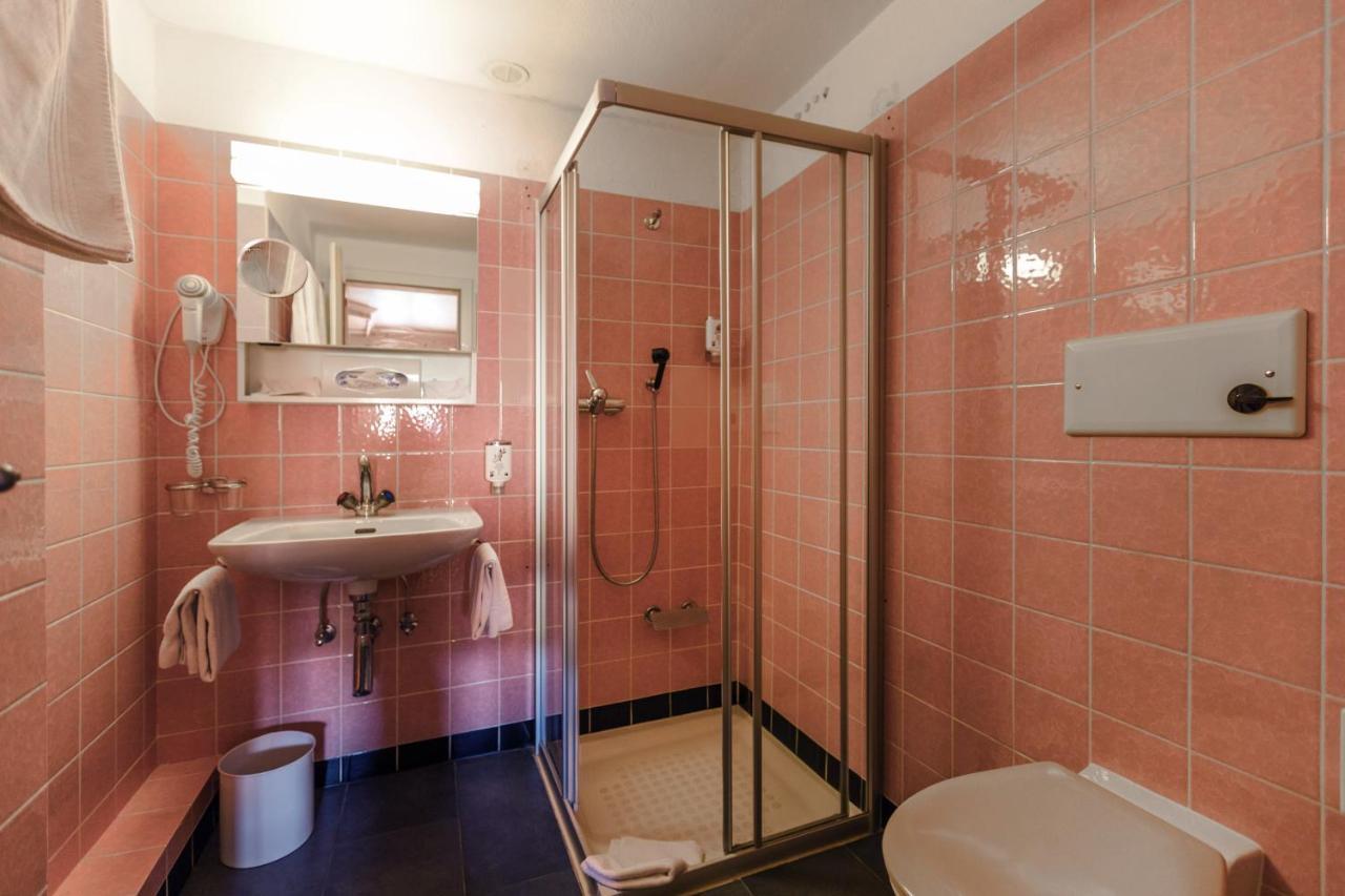 Double Room Grand,761927887:JPEG