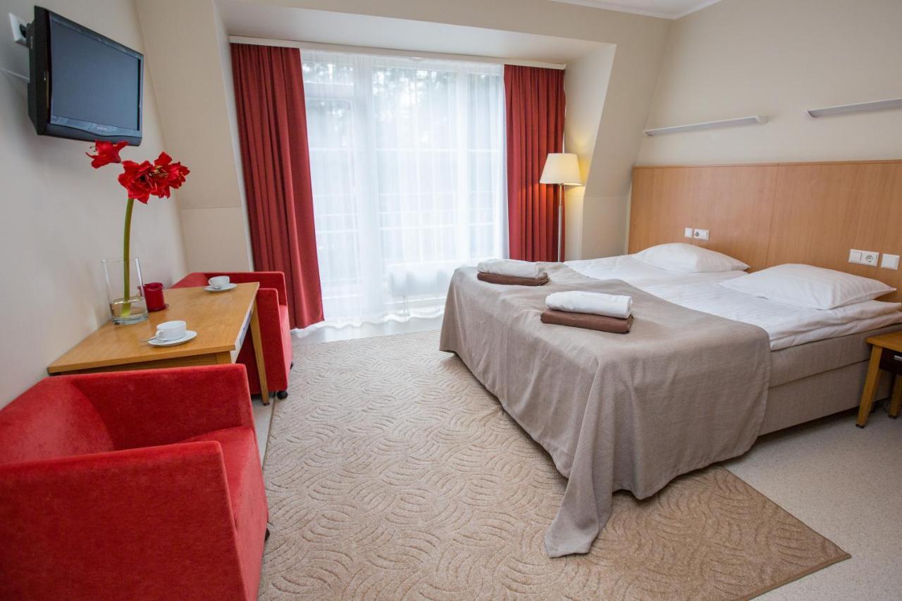 Economy Room Health Program Swimming Pool Access