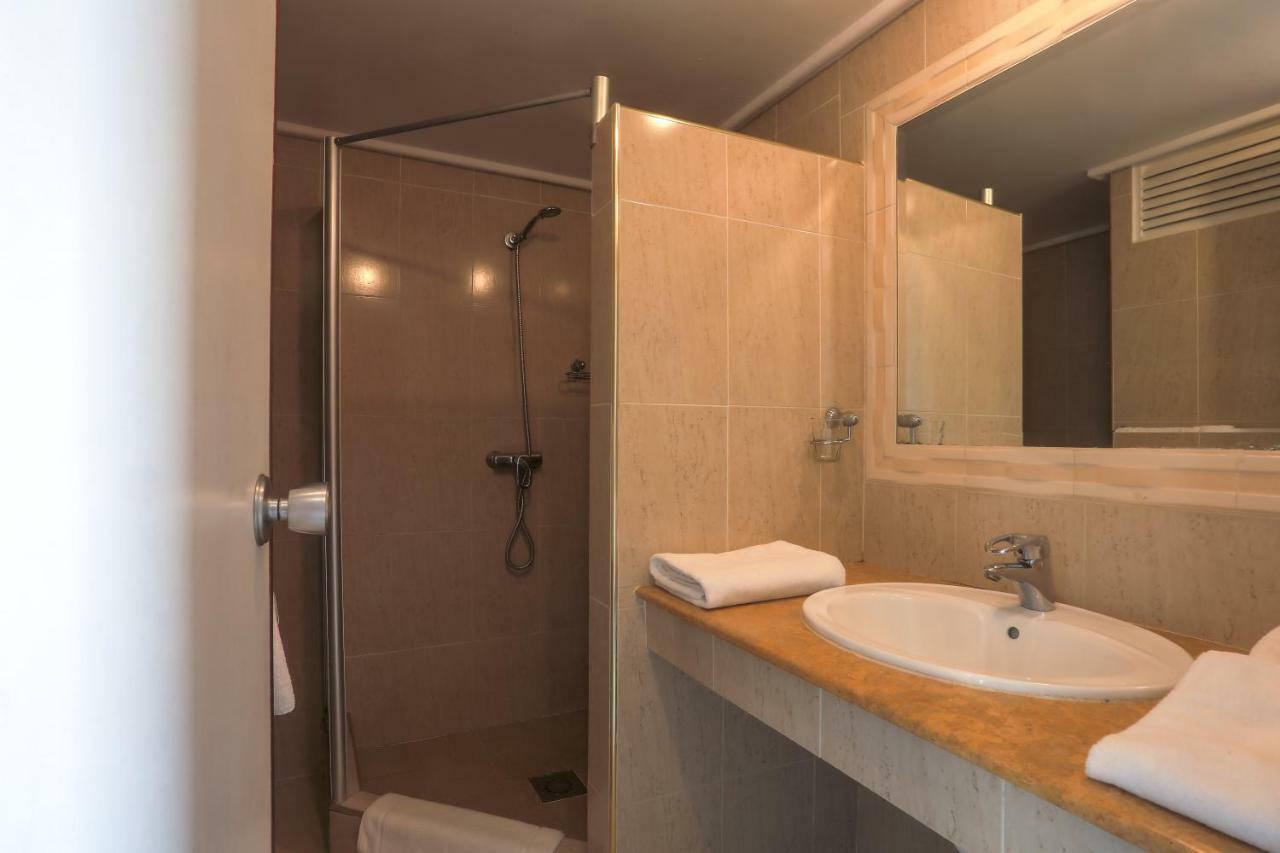Chambre Triple - Vue sur Mer