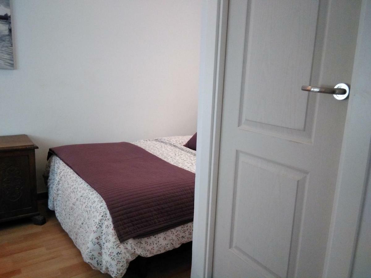 Budget Double Room,877278875:JPEG