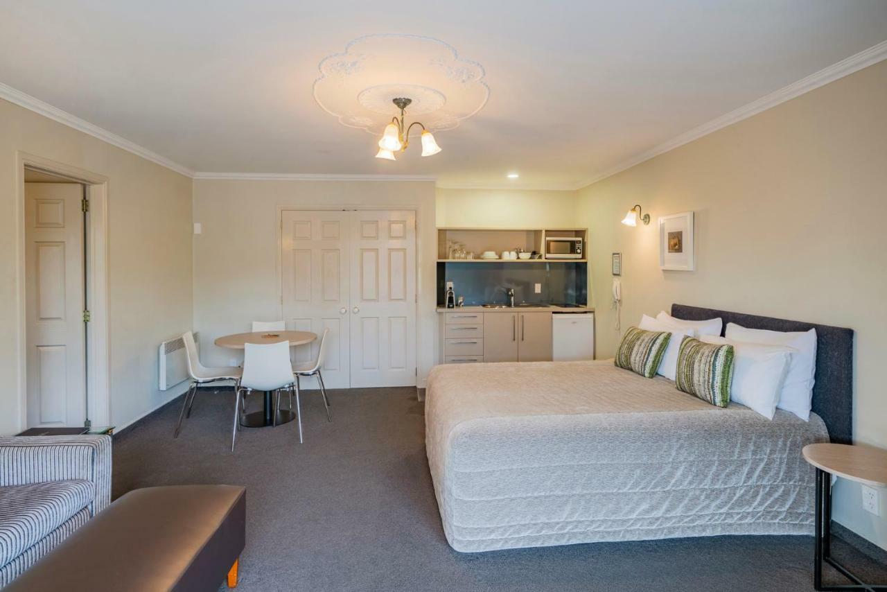 Family One Bedroom Suite Spa Pool,906319462:JPEG