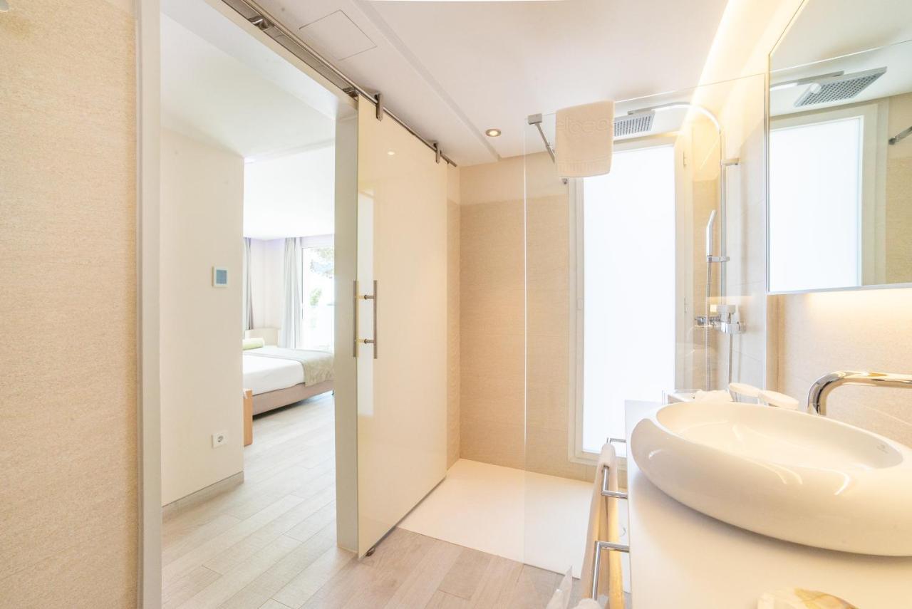 Deluxe Suite Sea View