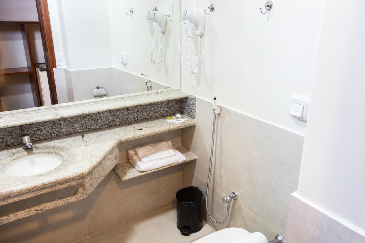 Single Room,931454473:JPEG