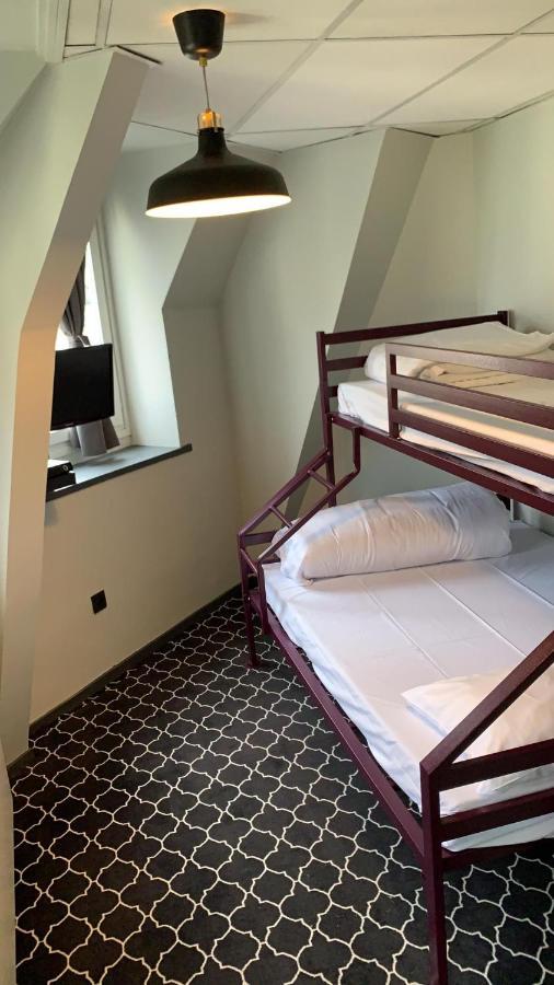 Triple (Single over Double) Room Ensuite,1088167840:JPEG