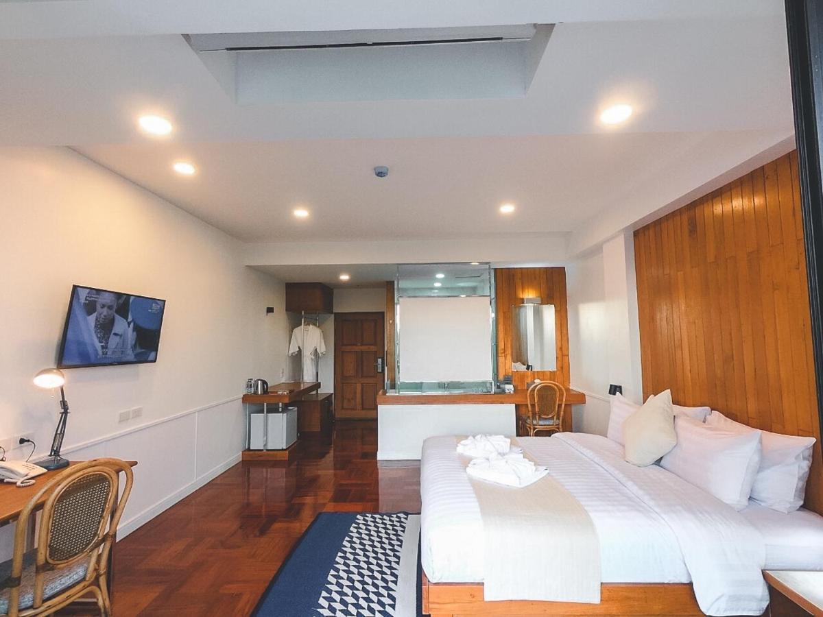 Deluxe Double Room Balcony