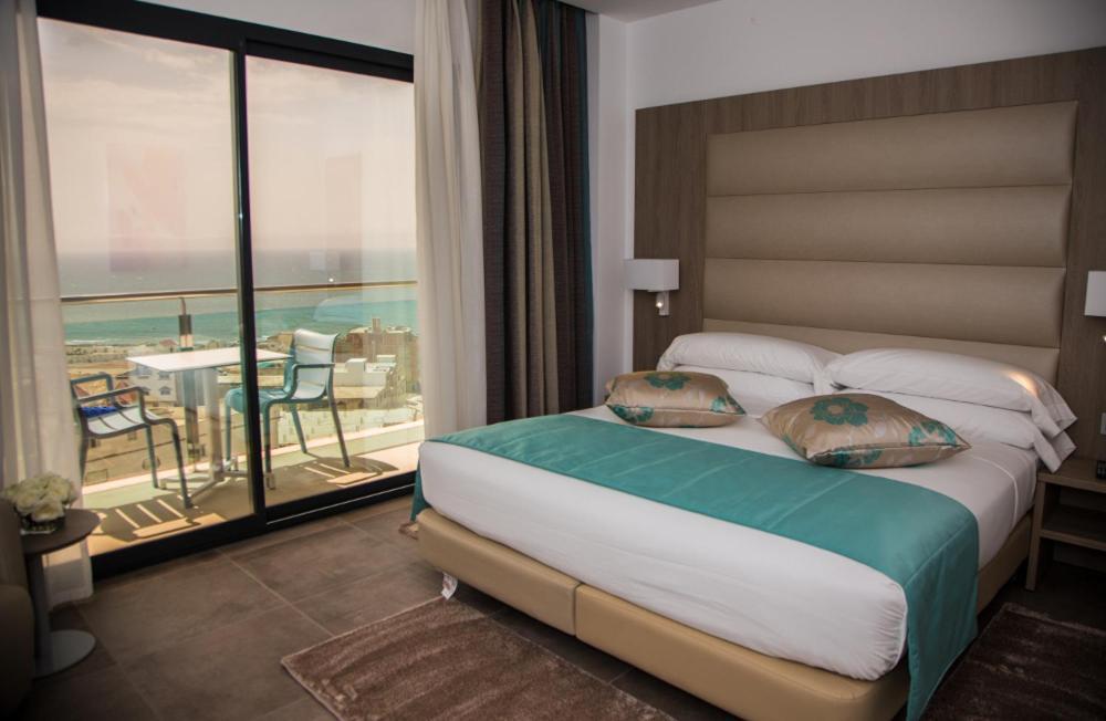 Chambre Double avec Balcon - Vue sur Mer