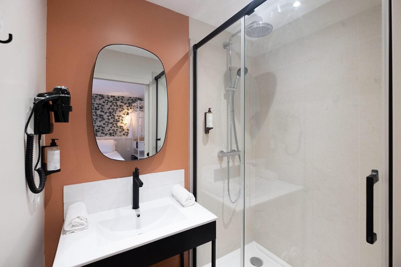 Standard Double Room,996168286:JPEG