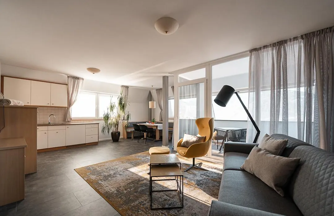 Apartmenthotel Ritterhof Suites & Breakfast-1