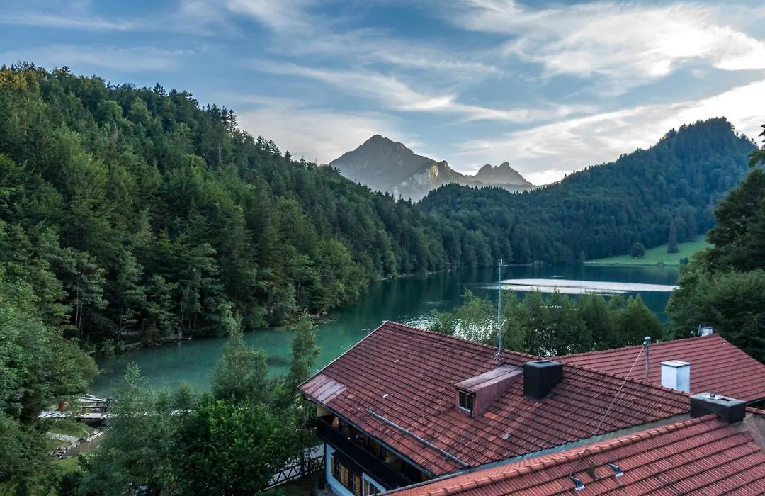 Hotel Restaurant Alatsee-1