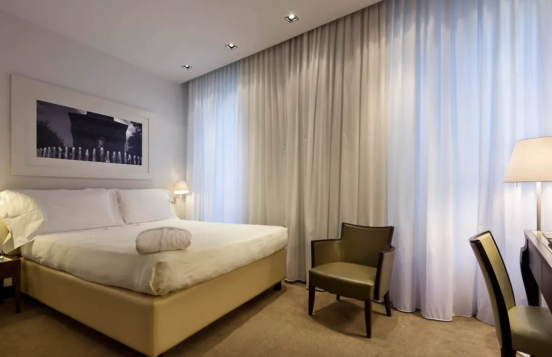 Una Hotels Cusani Milano-1