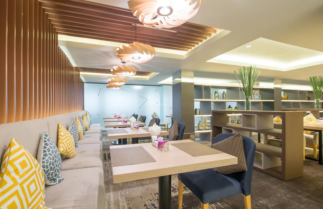 Eastin Grand Hotel Saigon-1