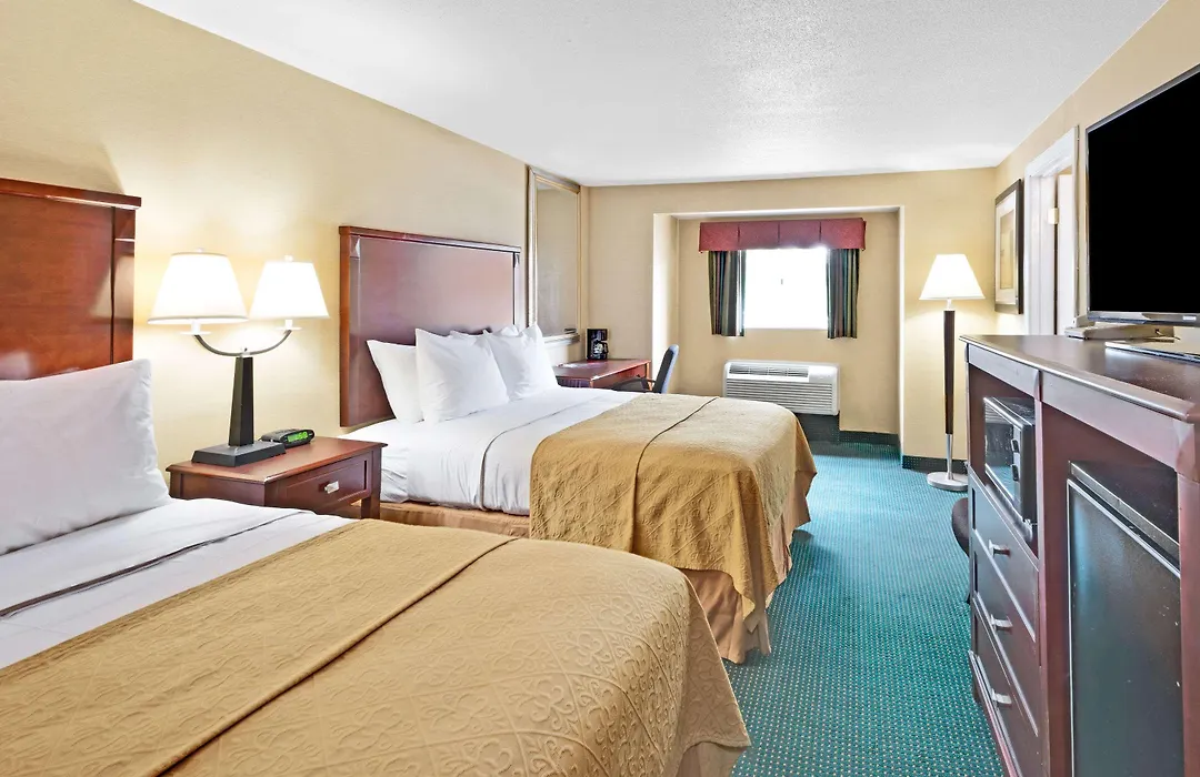 Ramada By Wyndham Kittery-1