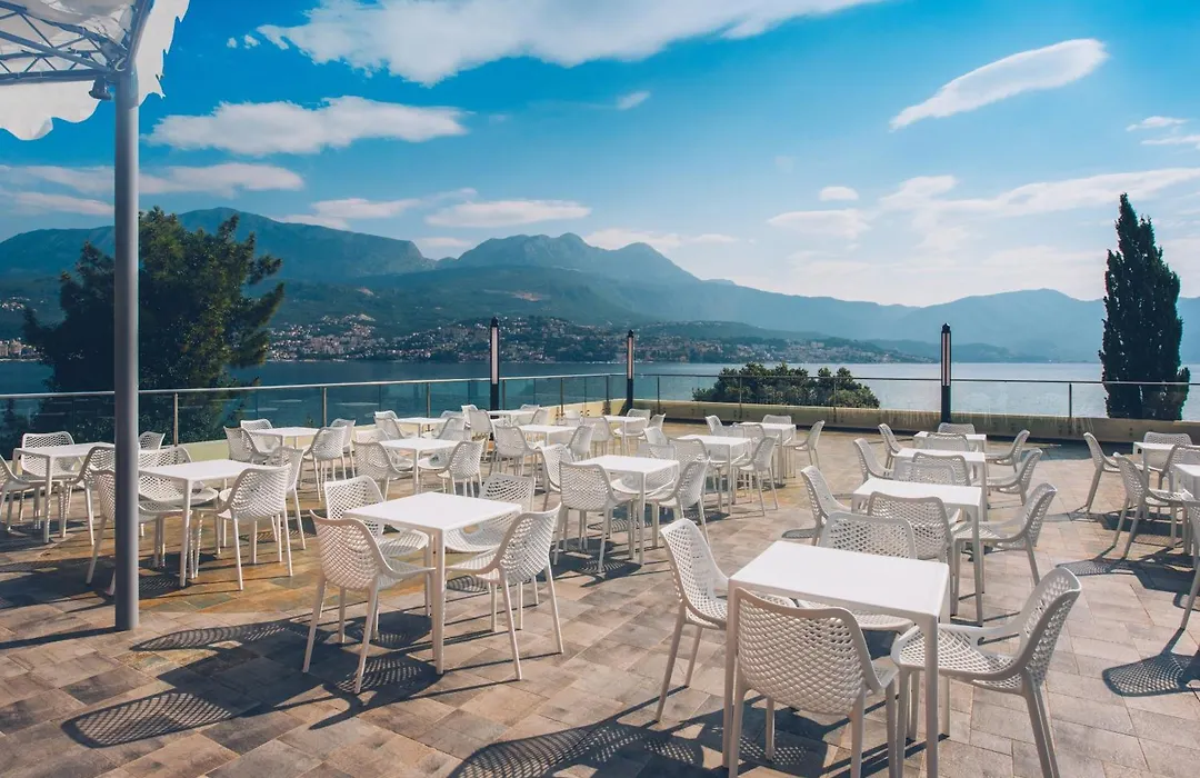 Iberostar Waves Herceg Novi All Inclusive-1