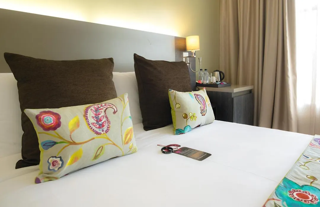 Tamarind Tree Hotel-1