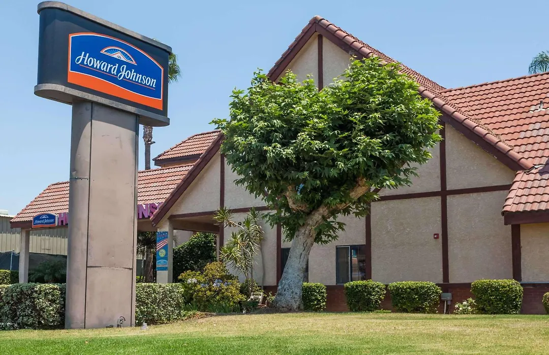 Howard Johnson By Wyndham Norco-1