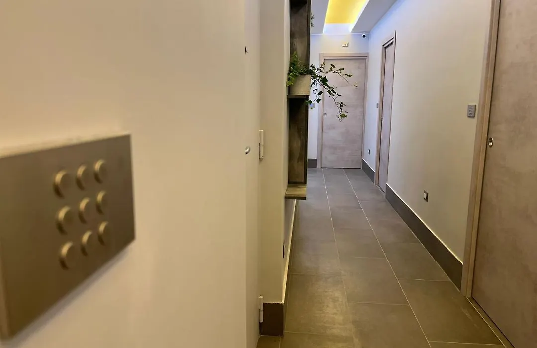 Smart Rooms Naples-1