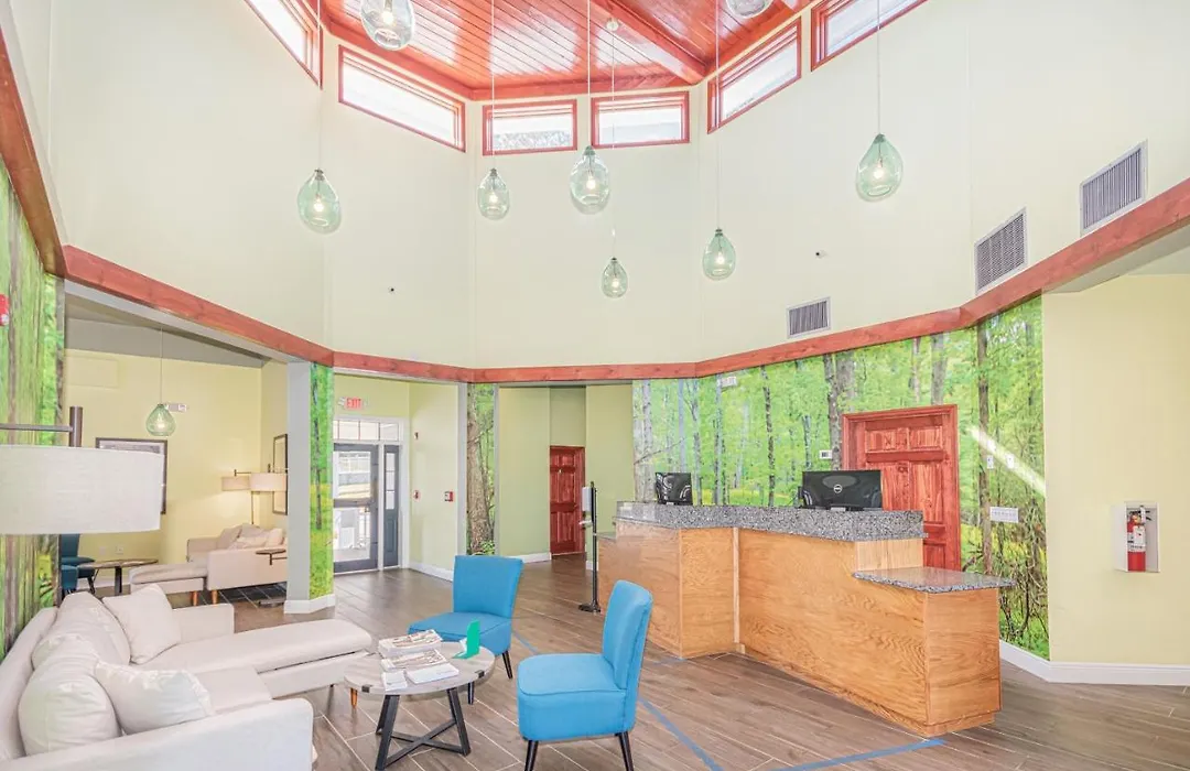 Seven Hills Suites-1