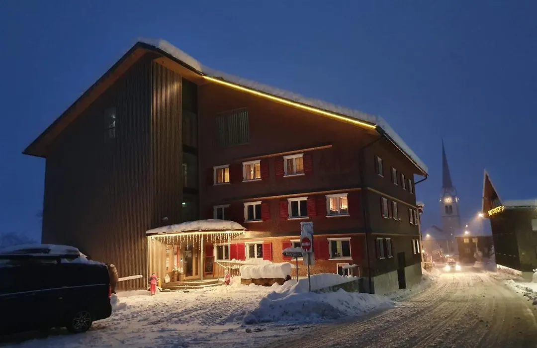 Familienhotel Adler-1