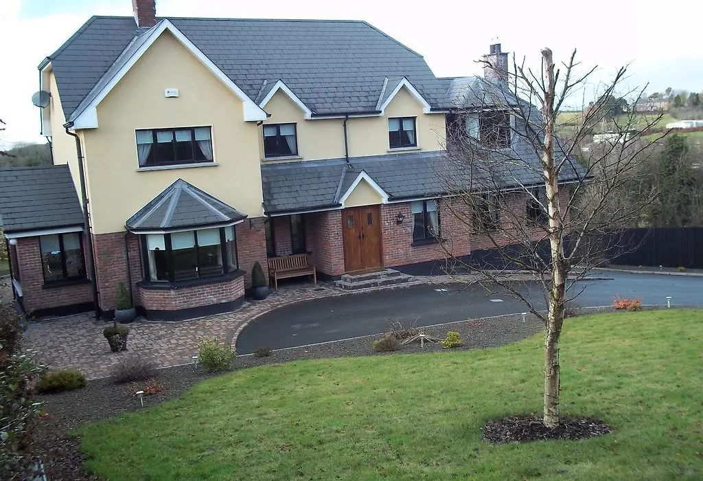 Grove Lodge B&B-1