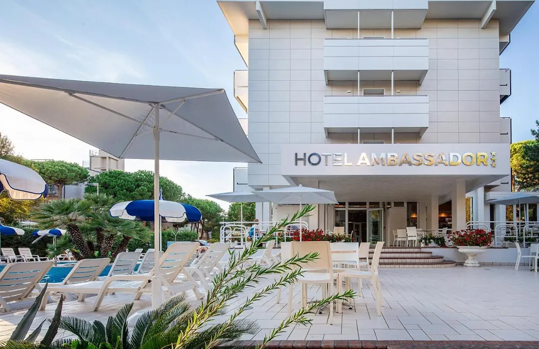 Hotel Ambassador Meuble-1
