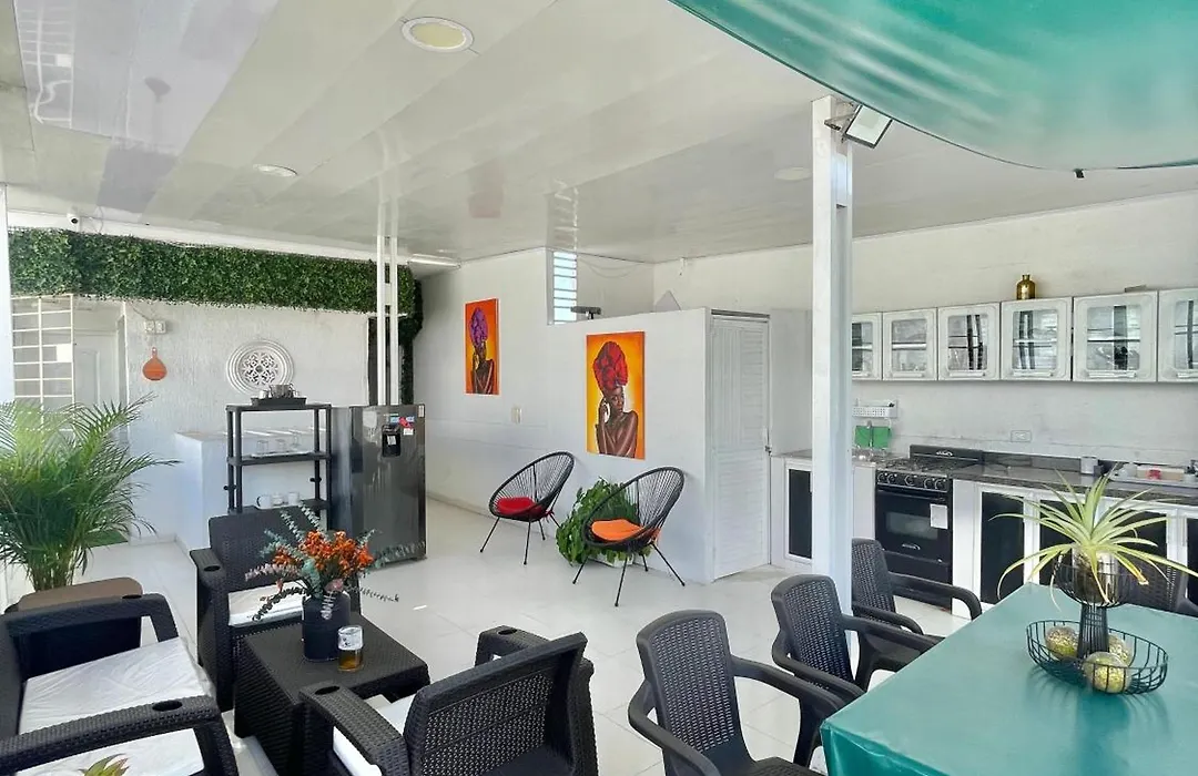 Hostal Casa Dandy-1