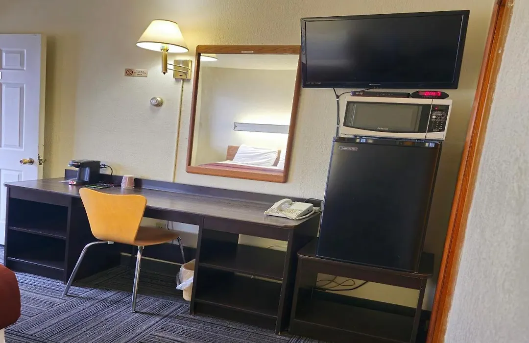 Home Motel Abbotsford-1