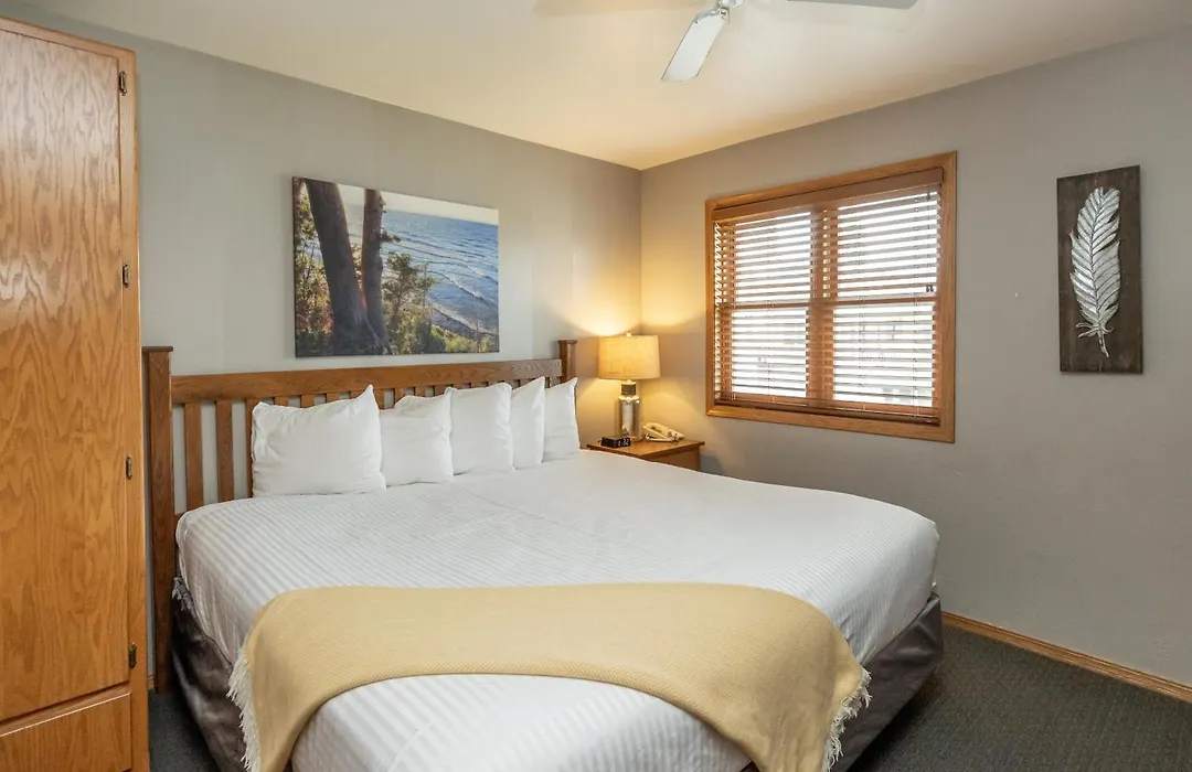 Westwood Shores Waterfront Resort-1