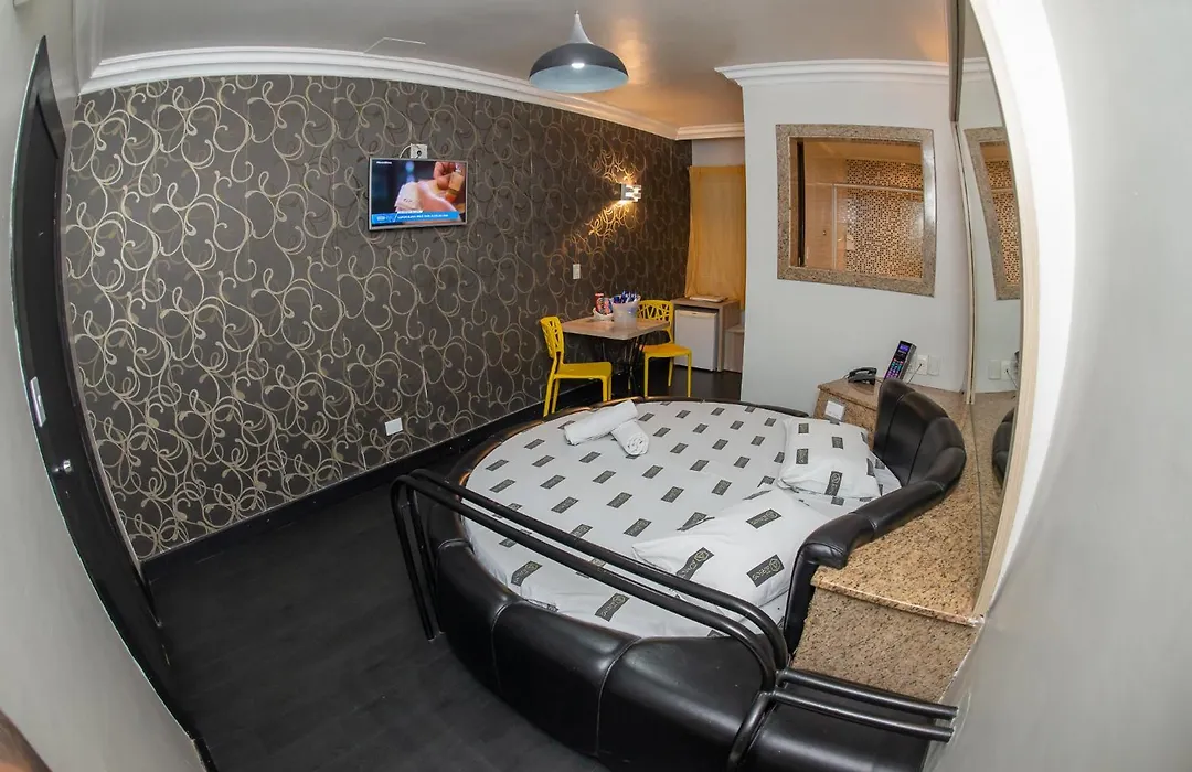 Manhattan Motel (Adults Only)-1