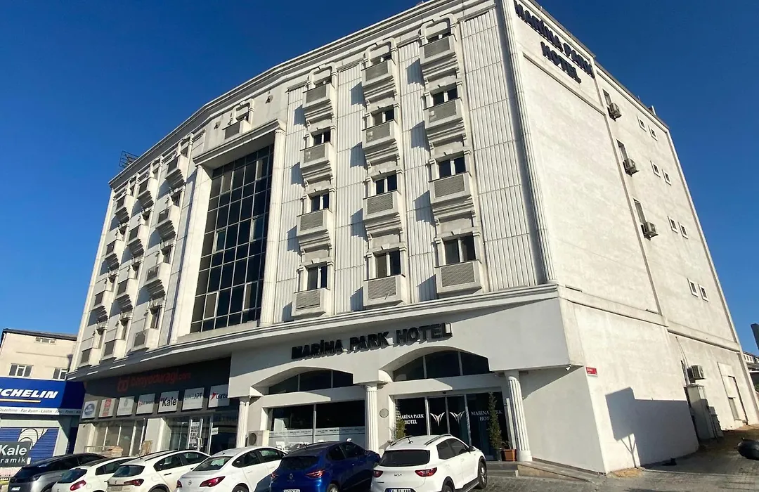 Marina Park Hotel-1